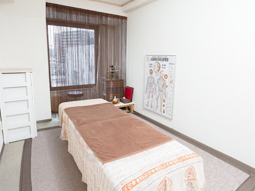 産後骨盤矯正&マタニティ整体 専門松戸サロン