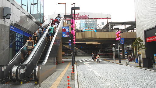 �����s �O��s ���A���y�Ŋ��w�F�O��w�zjpg